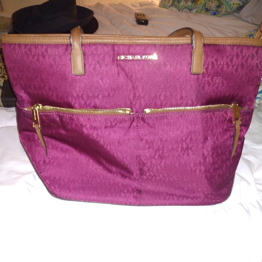 Authentic Michael kors tote